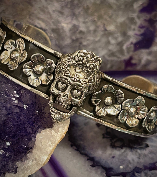 950 Silver Taxco Mexico Day Of The Dead Sugar Skull & Flowers Cuff Bracelet