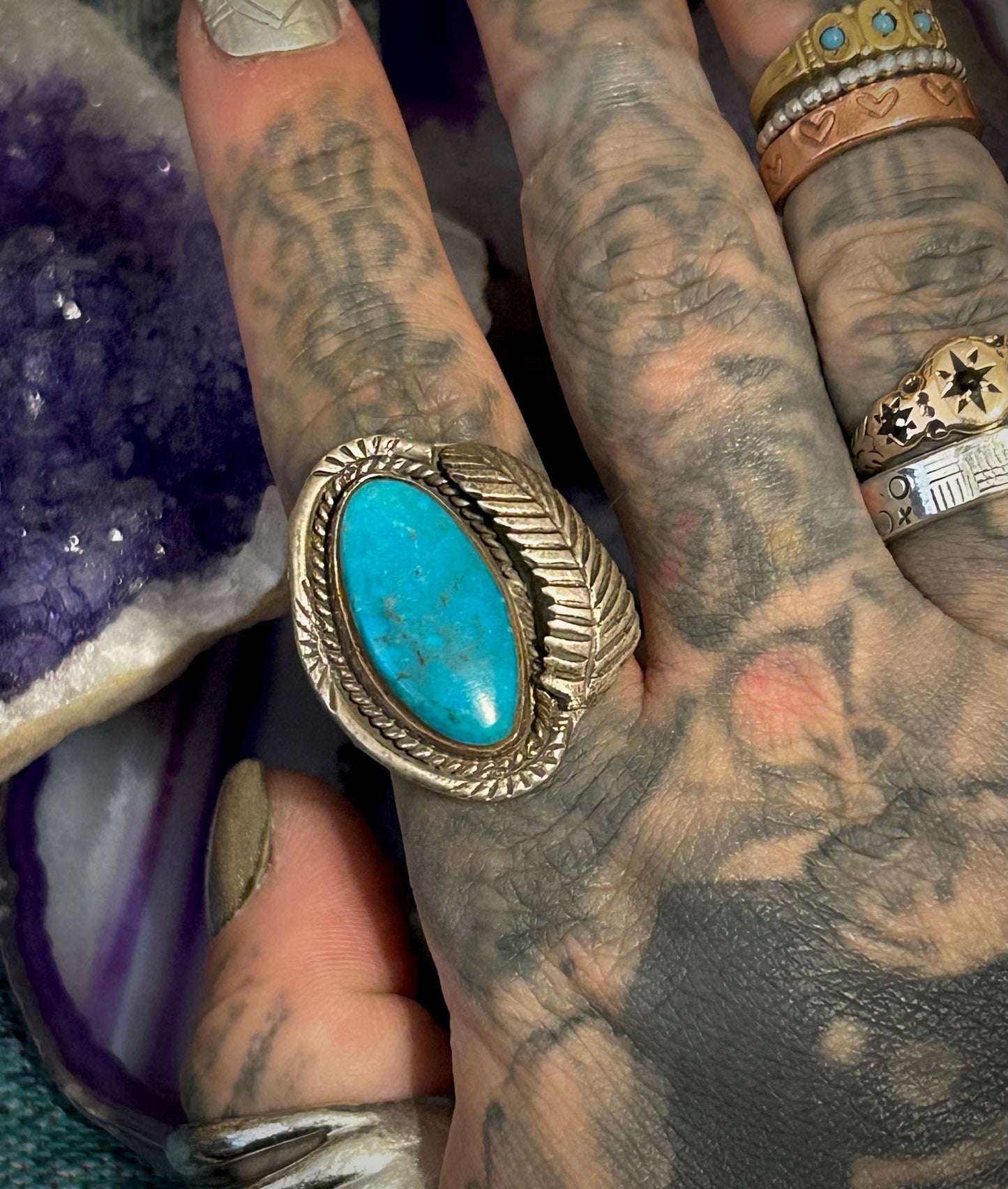 Vintage Sterling Silver Native American Turquoise And Leaf Ring • Size 8.5
