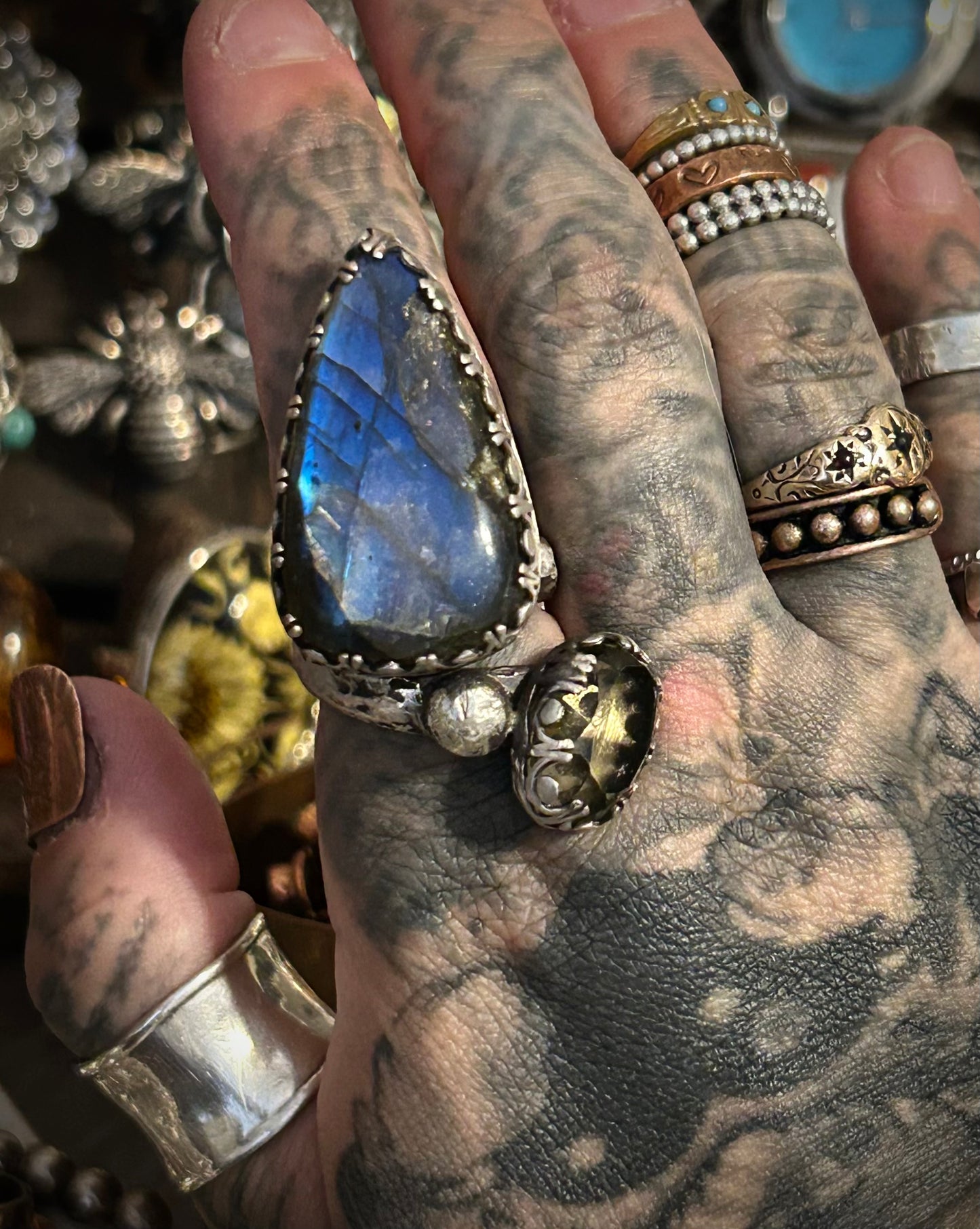 GUZ LOVE NO.99 • Sterling Silver, Labradorite, & Smokey Quartz Ring