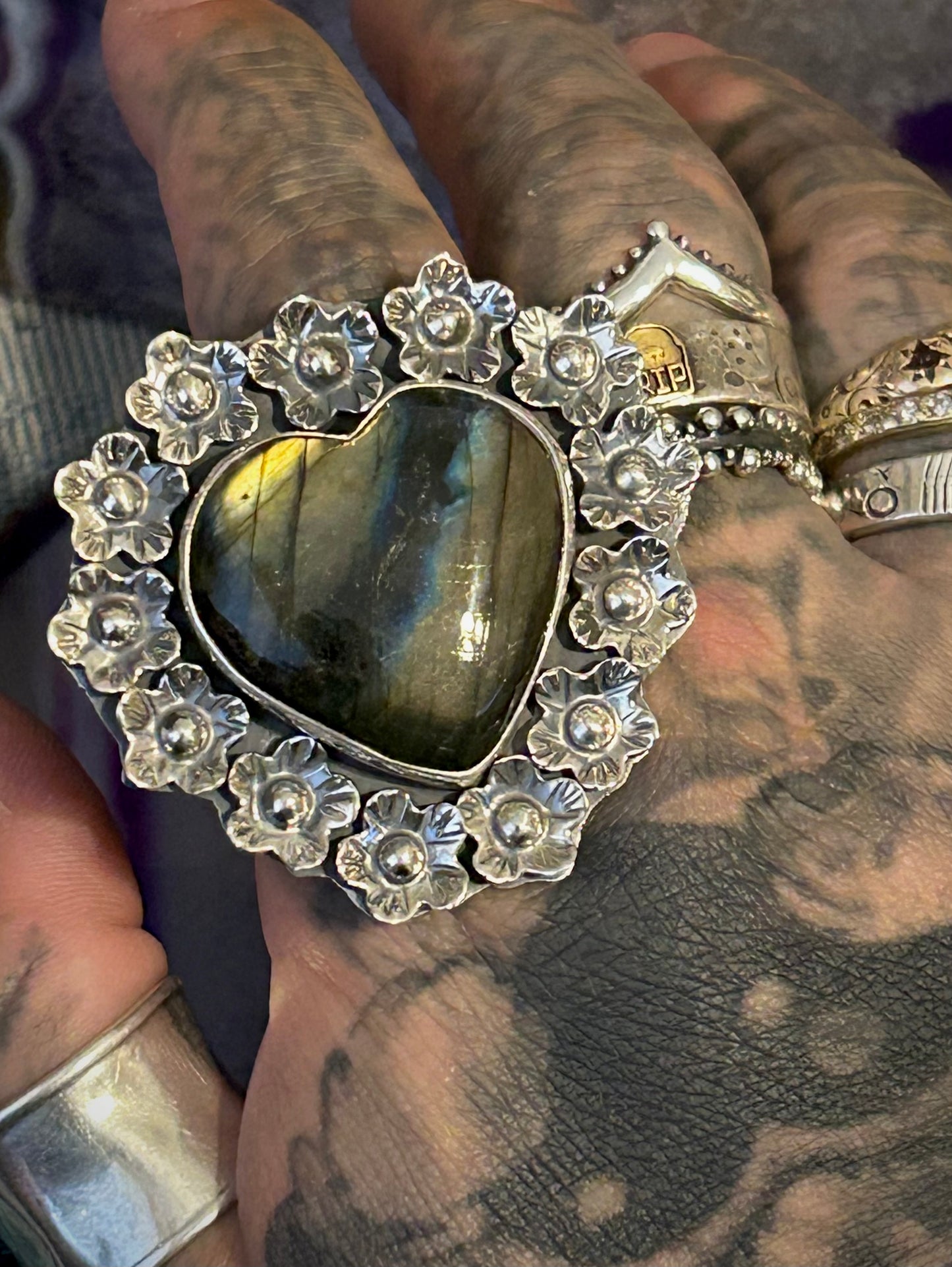 Sterling Silver Taxco Mexico Labradorite Stone Heart Ring w/ Flowers
