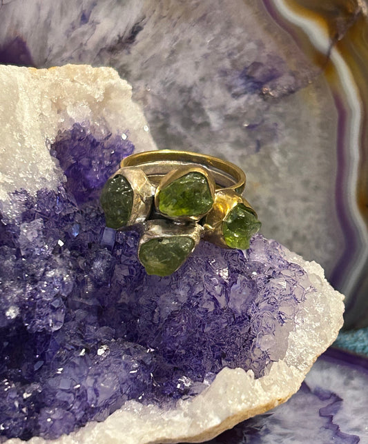 Sterling Silver Two-Tone Natural Peridot Stone Ring Size 7.5