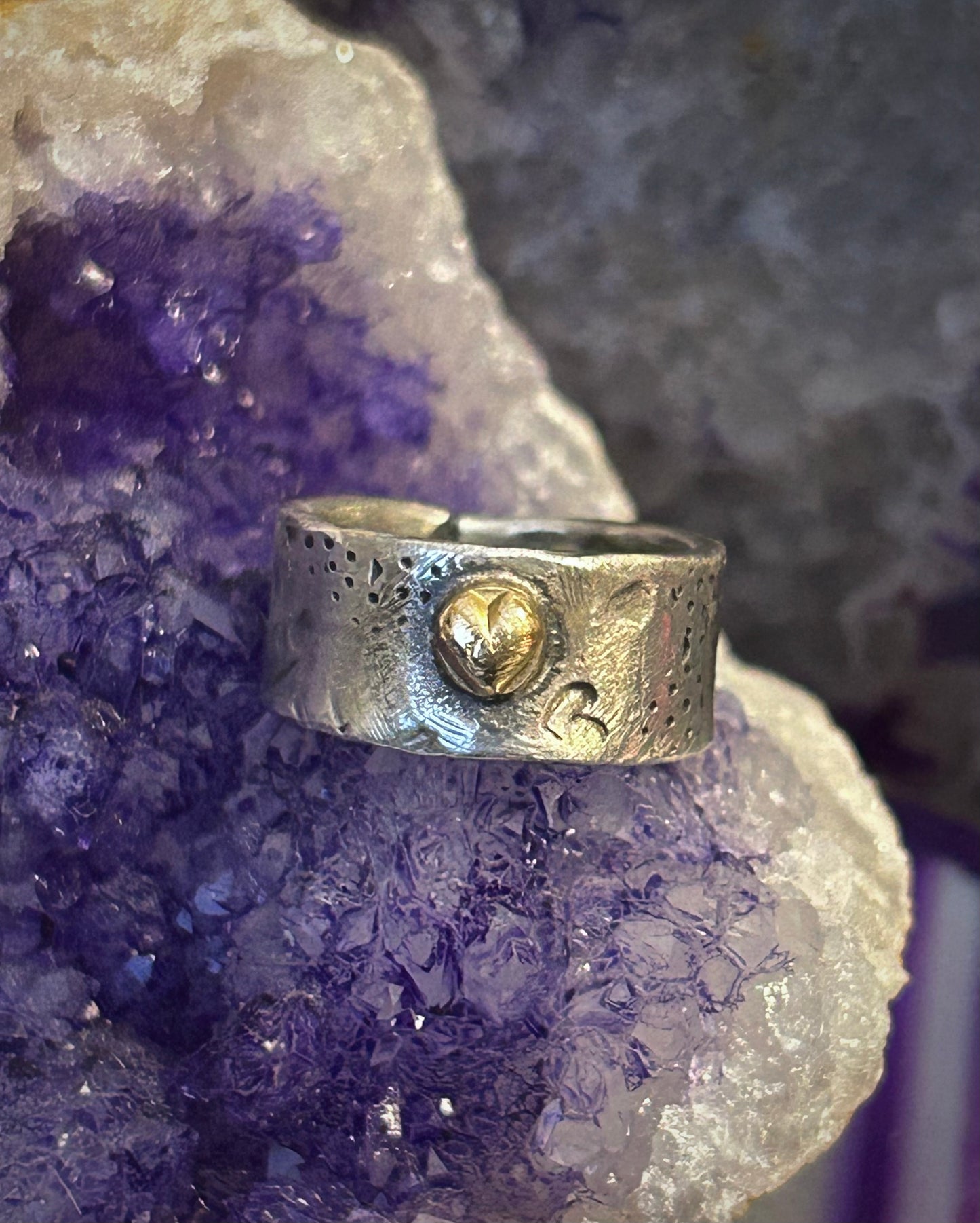 GUZ LOVE NO.105 • 14K Gold/Sterling Silver “Apocalypse” Heart Band • Size 6.75