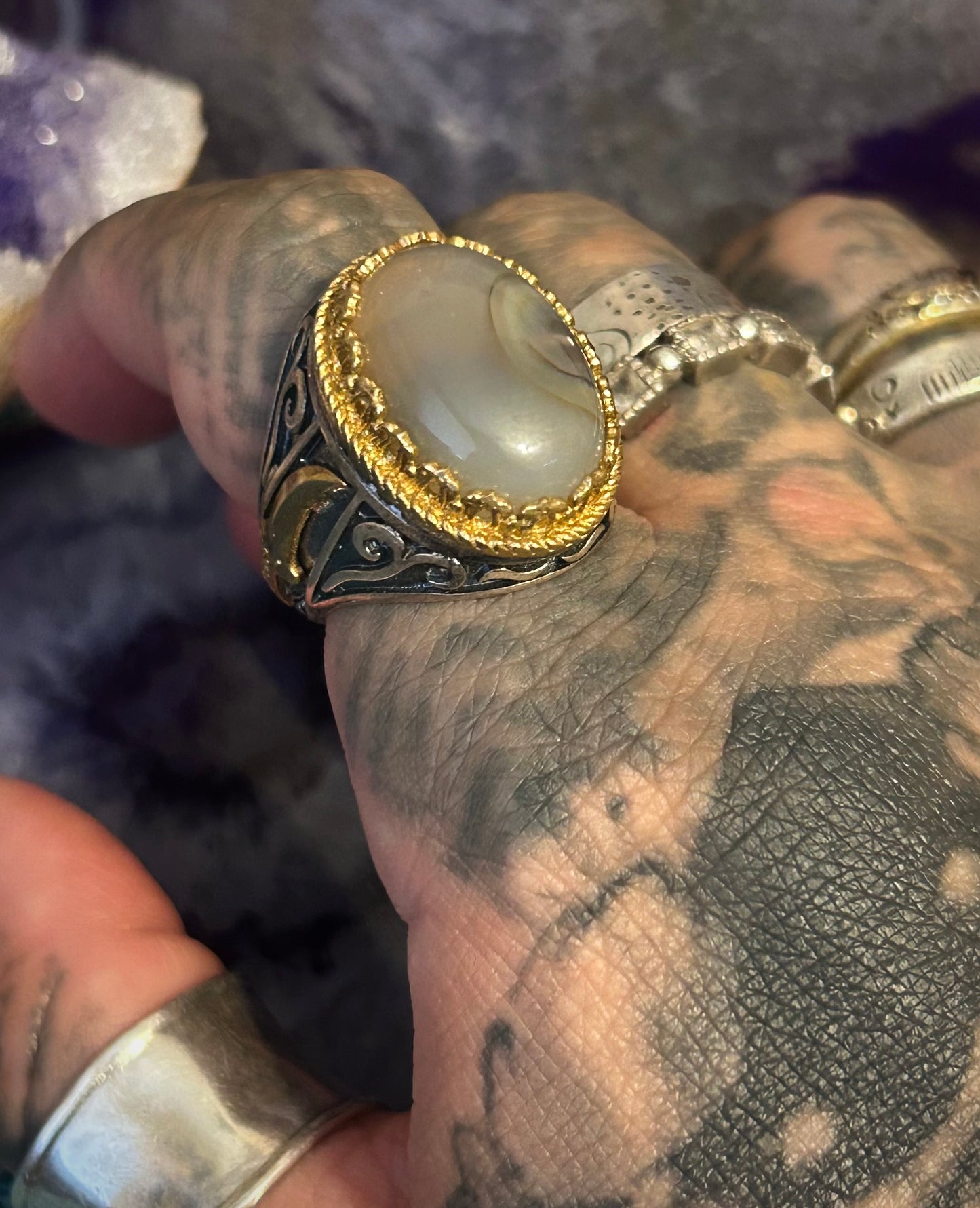 Sterling Silver Chunky Turkish Signet Style Agate w/ Daggers Ring • Size 8