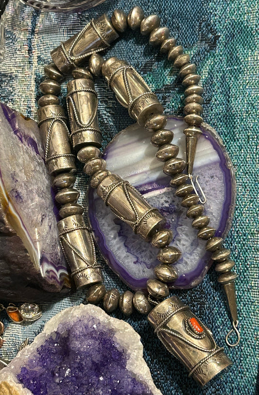 Vintage Sterling Silver Native American Bench Bead Necklace w/ Pendant with Coral 28”