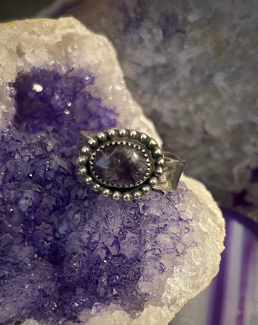 GUZ LOVE NO.109 • Sterling Silver Amethyst Ring