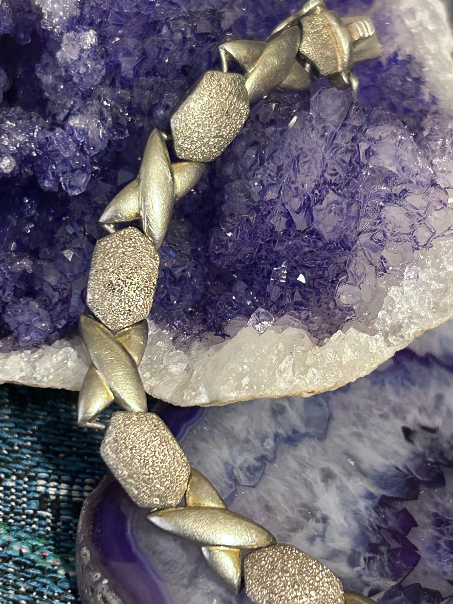 Vintage 925 Sterling Silver XOXO Hexogon Link Bracelet