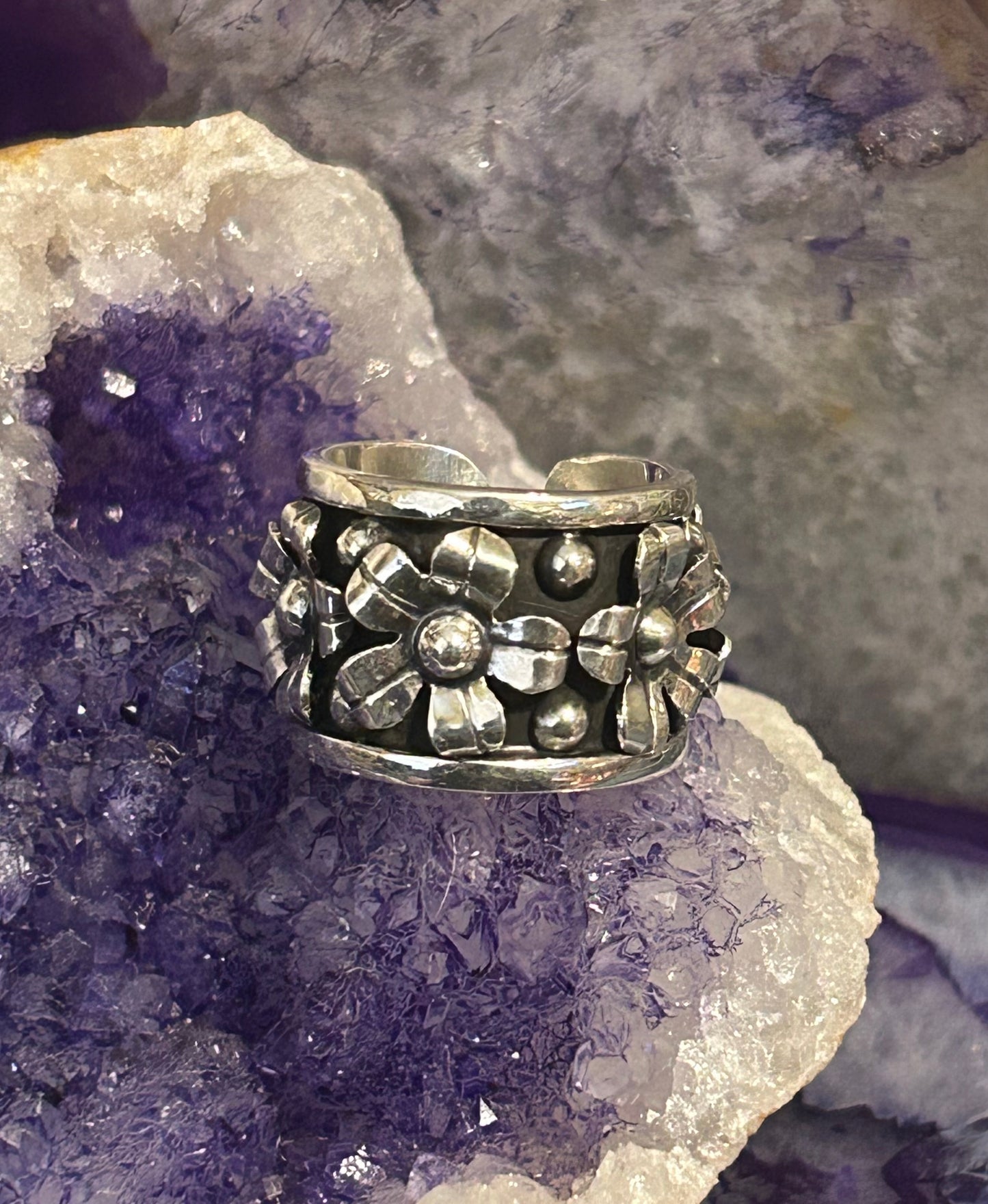 Sterling Silver Modern Taxco Flower Wide Band Ring Size 6-8