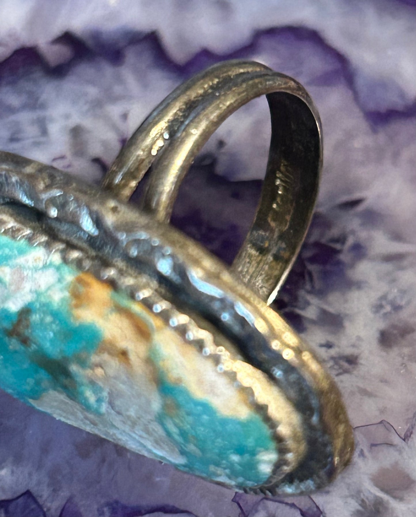 Vintage Southwest Sterling Silver Handmade Natural Turquoise Ring Size 8.25