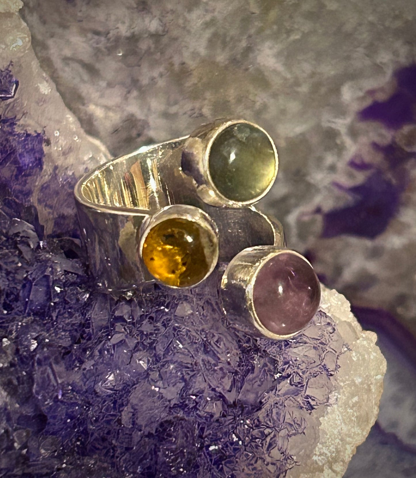 Sterling Silver Made In Taxco Mexico Bypass Ring w/ Amber, Amethyst, and labradorite stones • Size 7-8