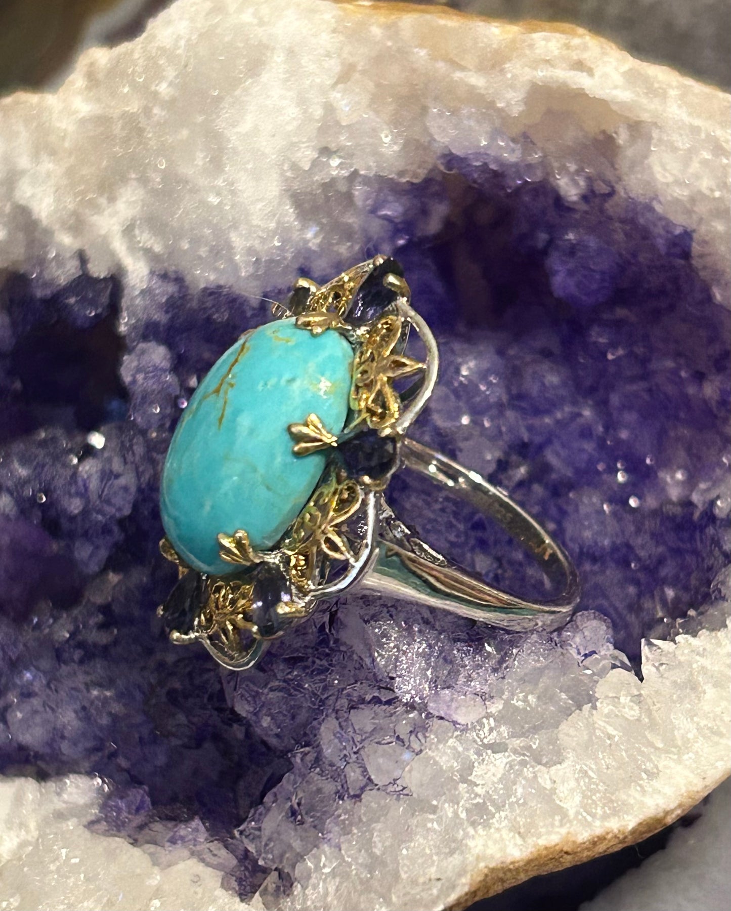 Vintage Sterling Silver Turquoise, Iolite, & Topaz Ring Size 7.5