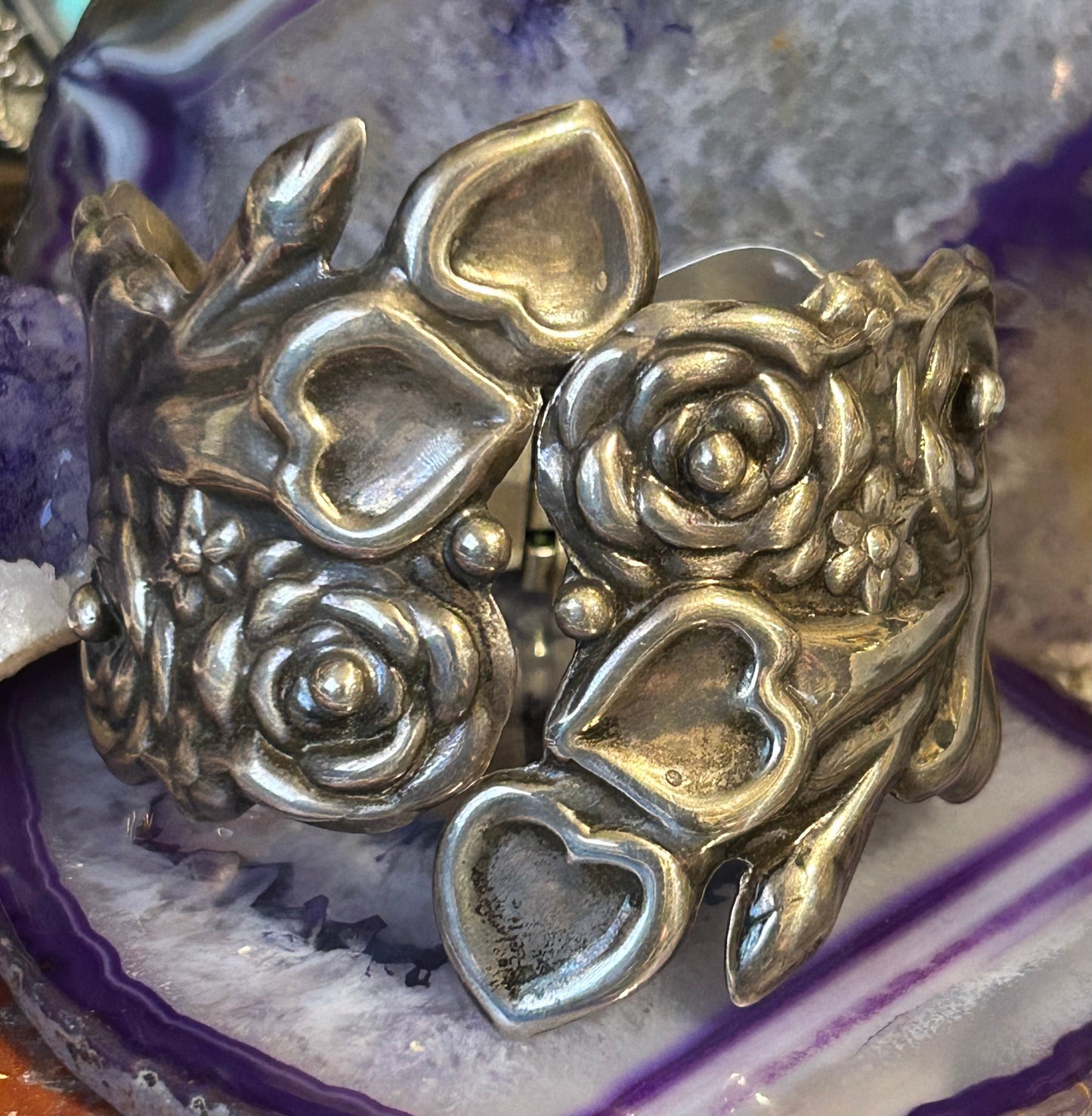 Vintage Taxco Mexico Sterling Silver bouquet of Hearts & Roses Repousse Clamper Bracelet