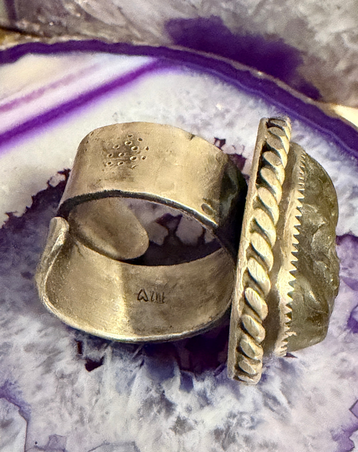 GUZ LOVE NO.111 • Statement Labradorite Skull Ring