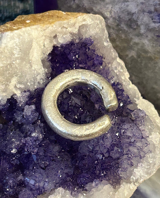 GUZ LOVE Sterling Silver Thiccc Textured Tube Ring • Size 5