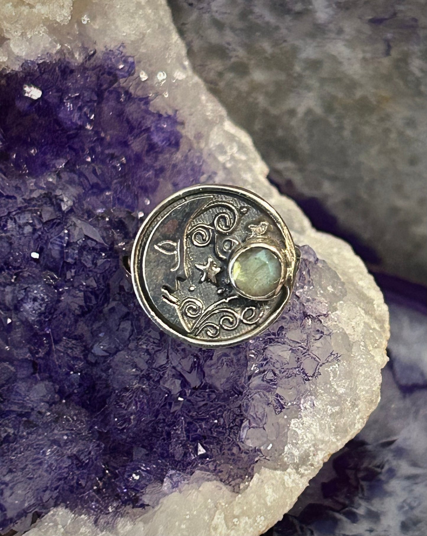 Sterling Silver And Labradorite Celestial Moon Face Ring Size 7