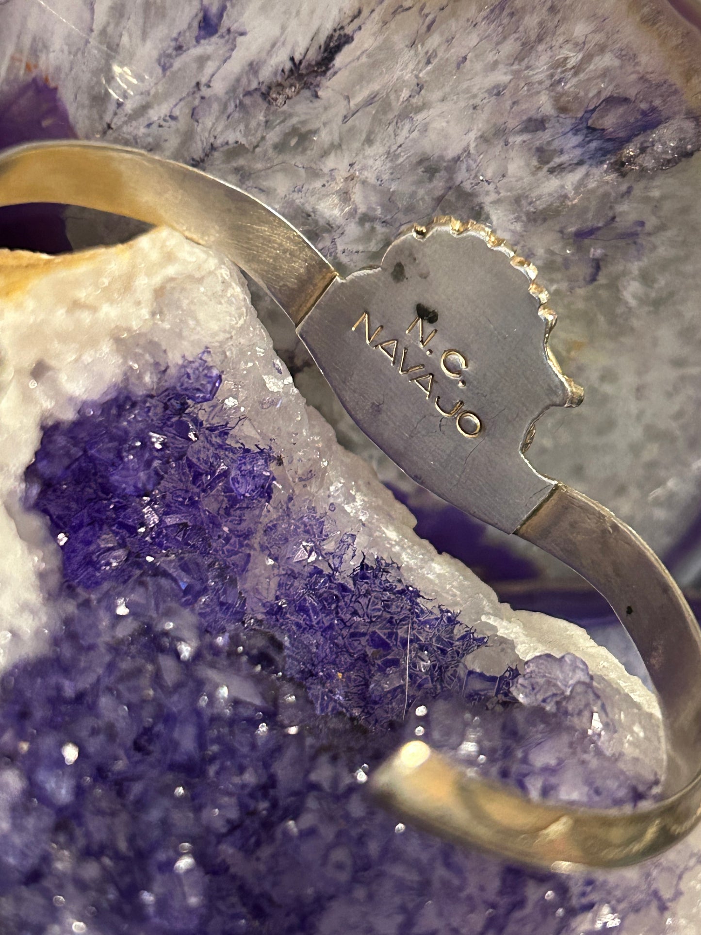 Sterling Silver NC NAVAJO Signed Turquoise Stamp Work Carinated Cuff Bracelet