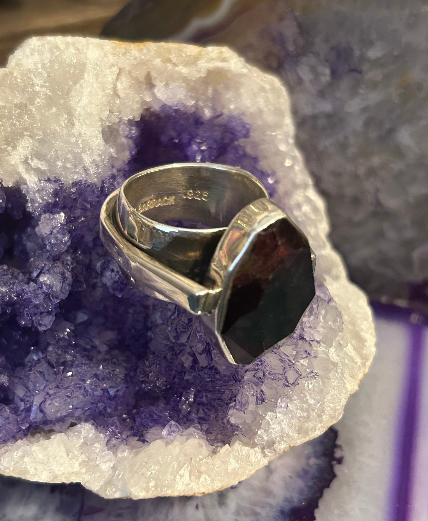Sterling Silver Lilly Barrack Chunky Modernist Garnet Ring Size 9