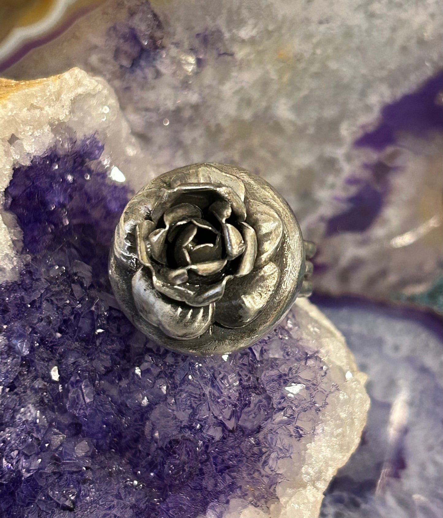 GUZ LOVE 1of1 Sterling Silver Round Rose Ring • Size 7