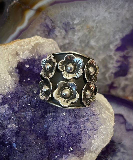 Sterling Silver Modern Taxco Mexico Ring With 3d Flowers Size 7.5-9.25