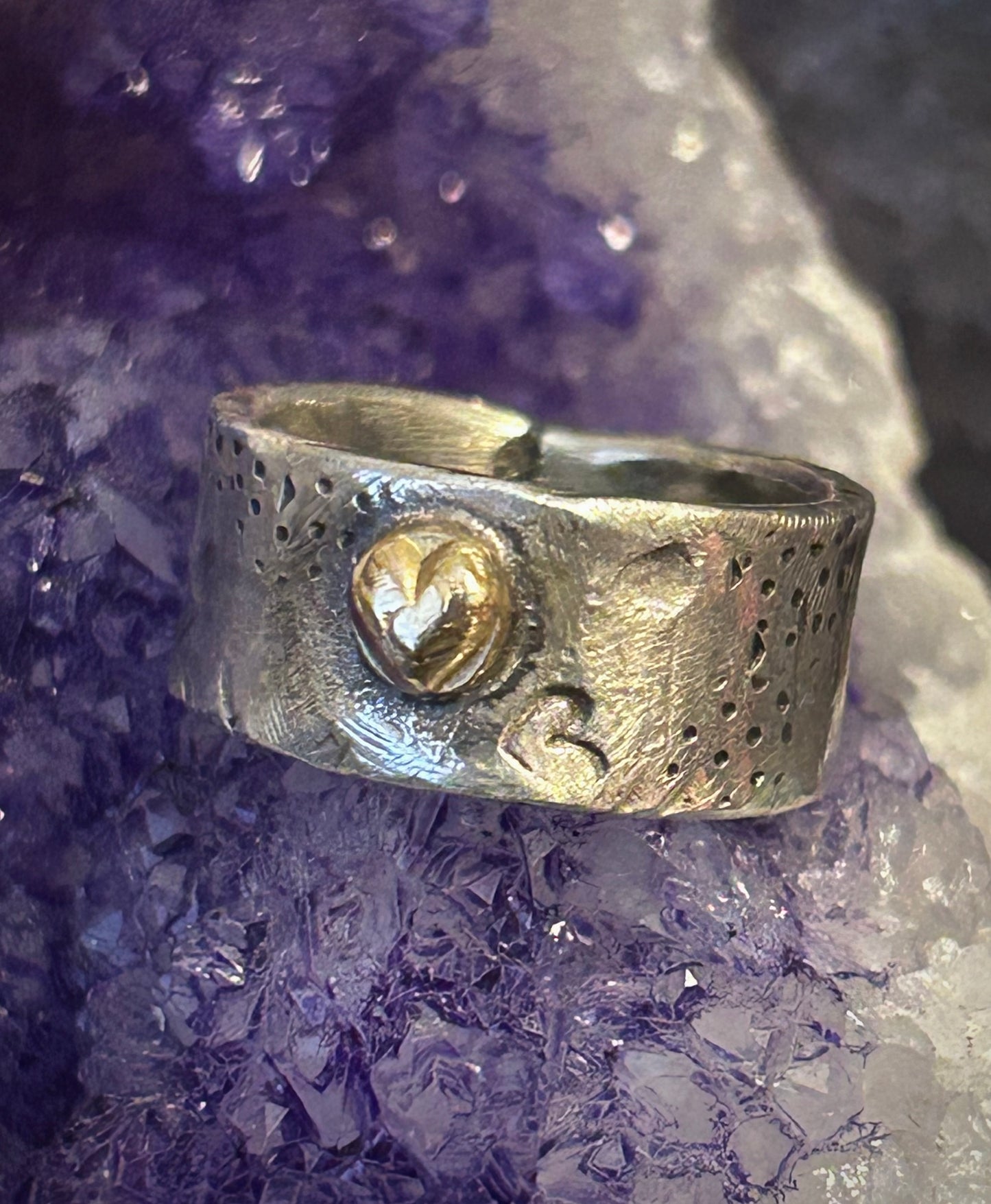 GUZ LOVE NO.105 • 14K Gold/Sterling Silver “Apocalypse” Heart Band • Size 6.75
