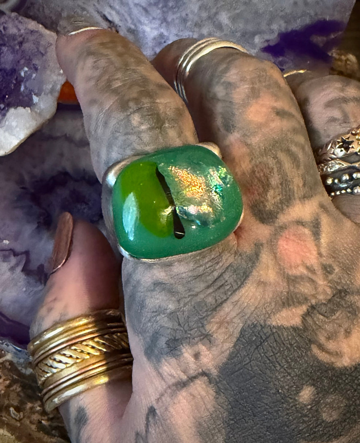 Vintage Estate Sterling Silver Dichroic Glass Dragon Eye Looking Ring Sz 6