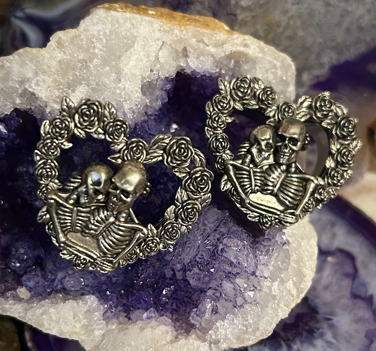 Love Eternal Skeletons Heart Eyelet Plugs • Size 1 Inch