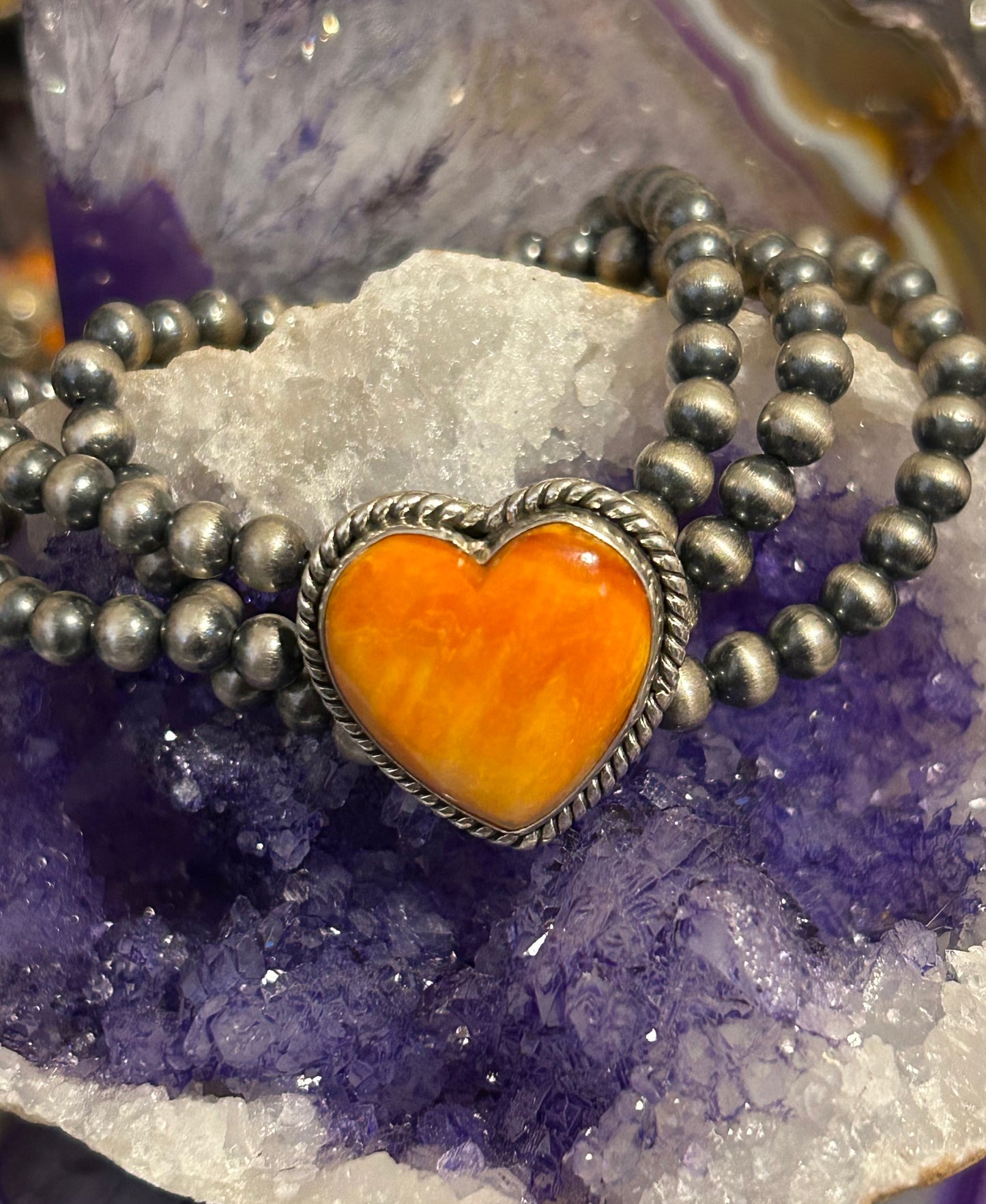 Sterling Silver Desert Pearl Ball Beads and Spiny Oyster Heart Stretch Bracelet