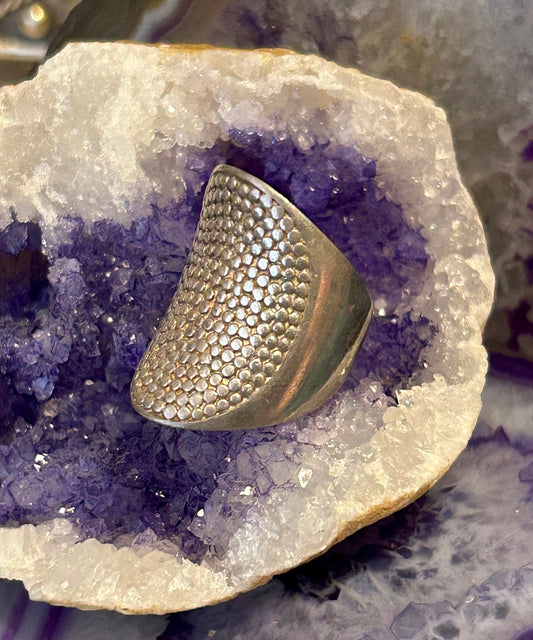 Vintage Sterling Silver Modernist Chunky Ring W/ Circle Pattern Size 8