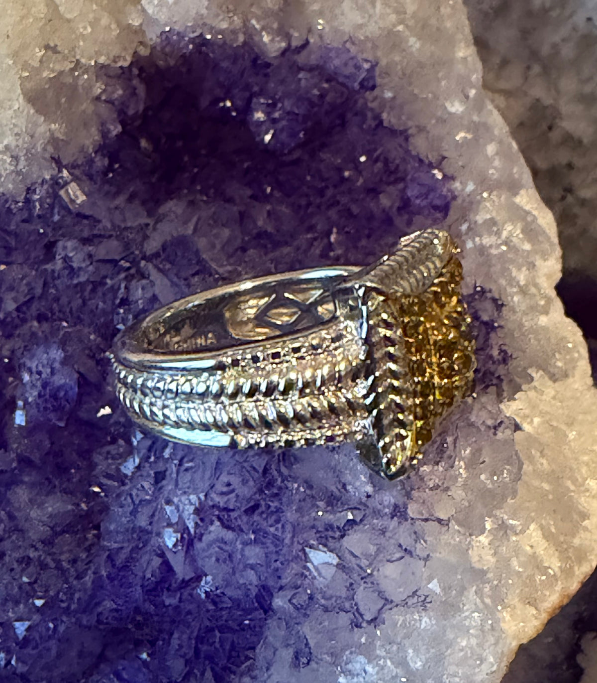 Sterling Silver 925 Genuine Orange Diamonds Ring w/ Rope Detailing Size 6