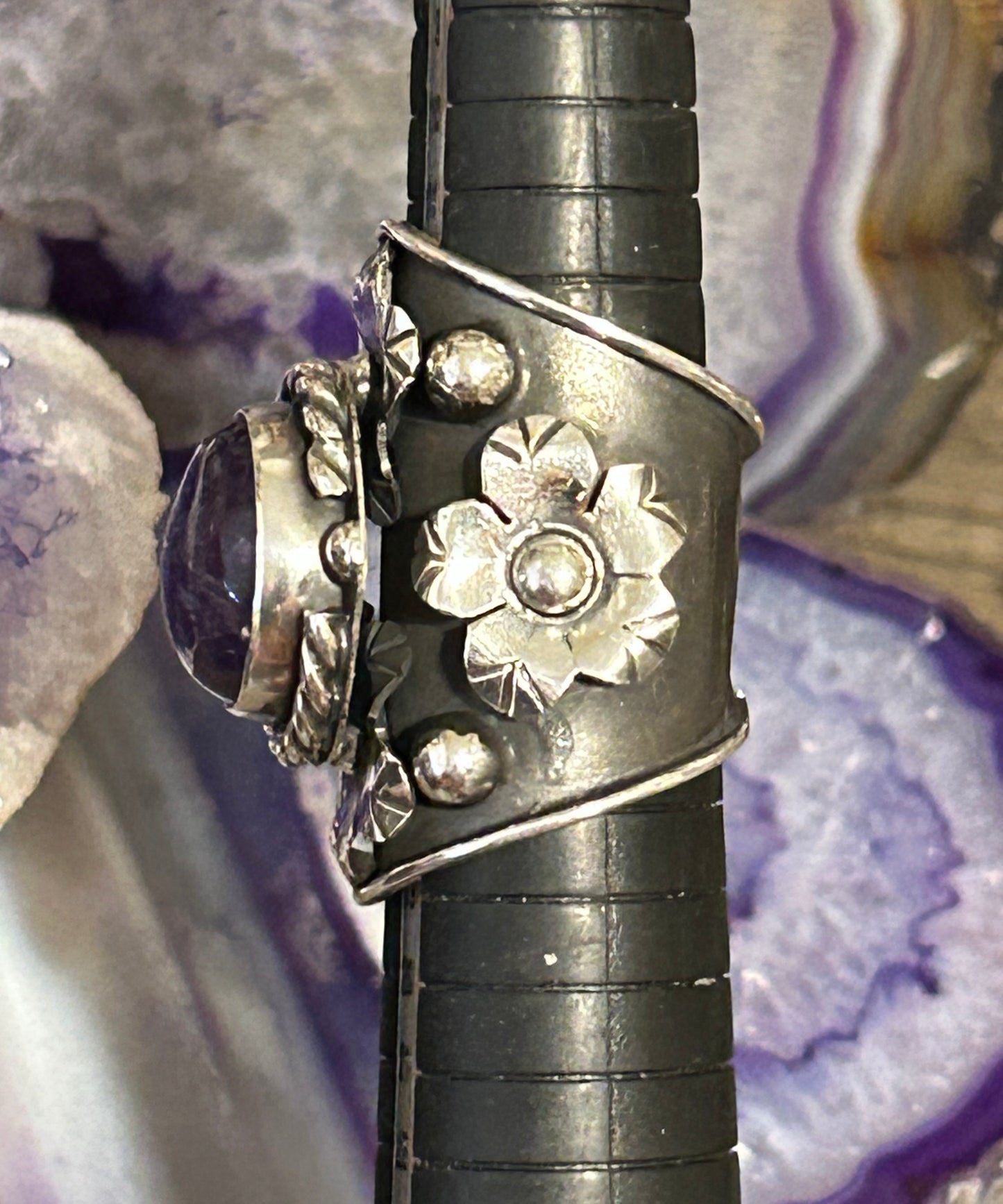 Sterling Silver Taxco Amethyst & Floral Statement Wide Band Ring • Size 7