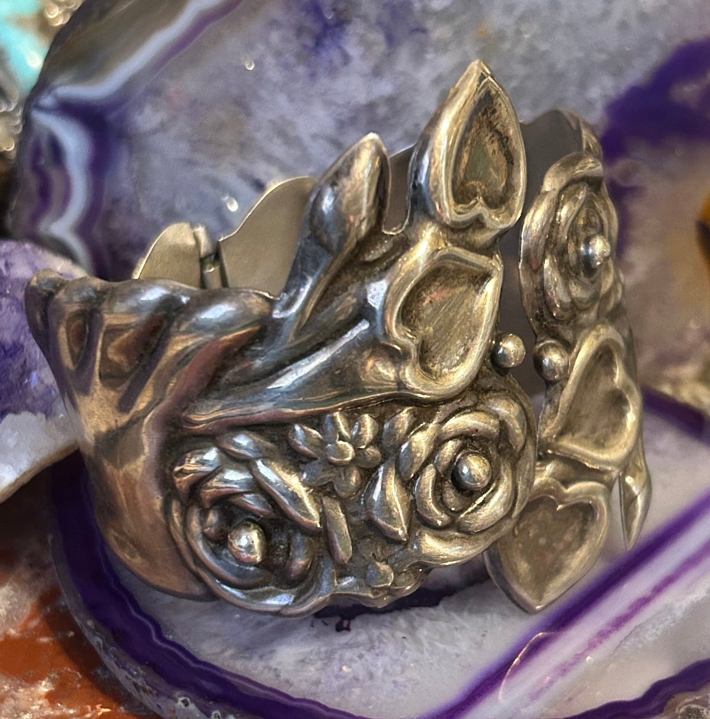 Vintage Taxco Mexico Sterling Silver bouquet of Hearts & Roses Repousse Clamper Bracelet