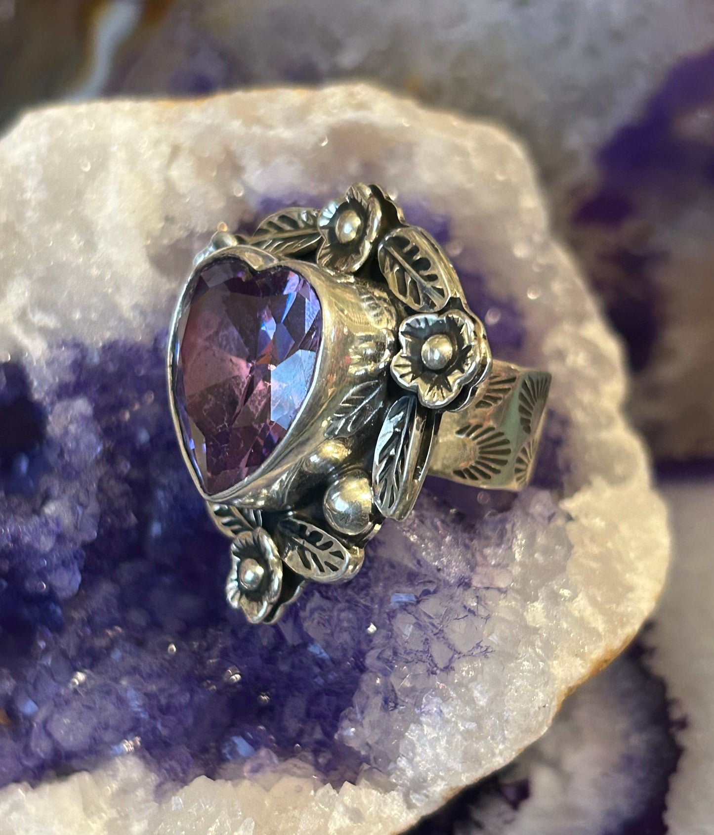 Taxco Mexico Sterling Silver Large Lavender Zircon Heart & Flowers Ring Adjustable