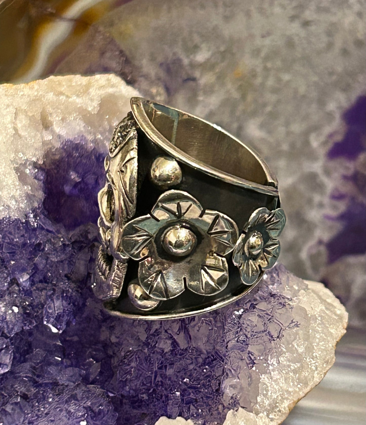 950 Silver Taxco Mexico Large Skull And Flowers Ring Sz 7-8.5