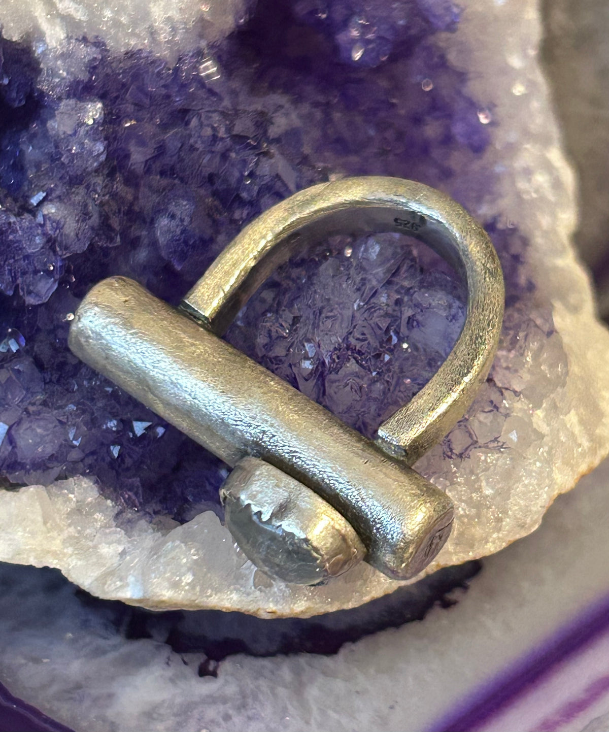 GUZ LOVE NO.115 • Sterling Silver Sculptural Heart Quartz Ring Size 7