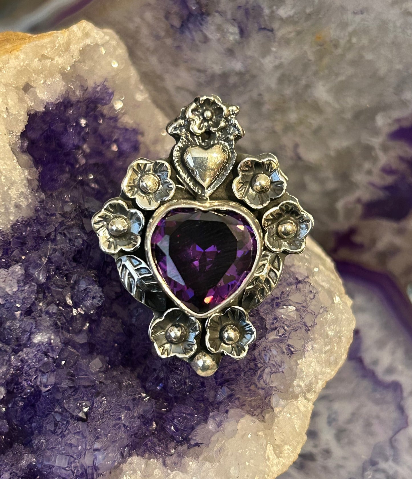 Sterling Silver Modern Taxco Mexico Purple Zircon Heart & Flowers Adjustable Ring