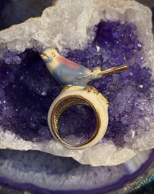 Vintage Gold Tone And Enamel 3D Bird Ring Size 6
