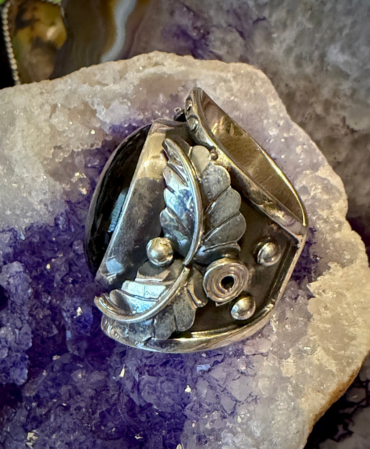 Sterling Silver Modern Taxco Mexico Black Onyx Wide Leaf Ring Size 4-6.5