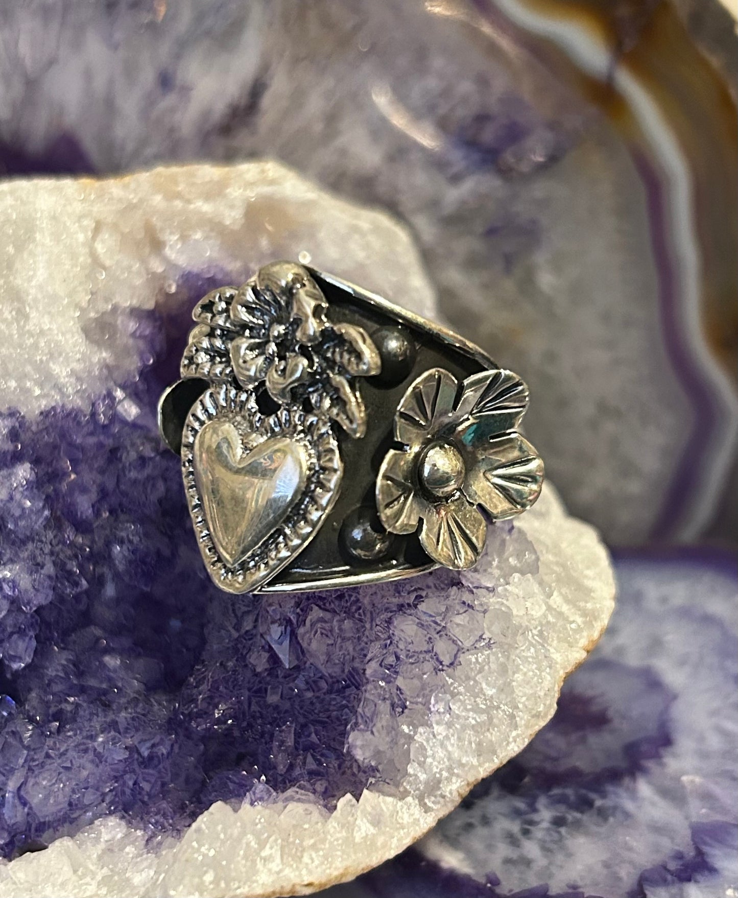 Sterling Silver Taxco Mexico Heart And Flower Wide Band Ring Size 6.75-8