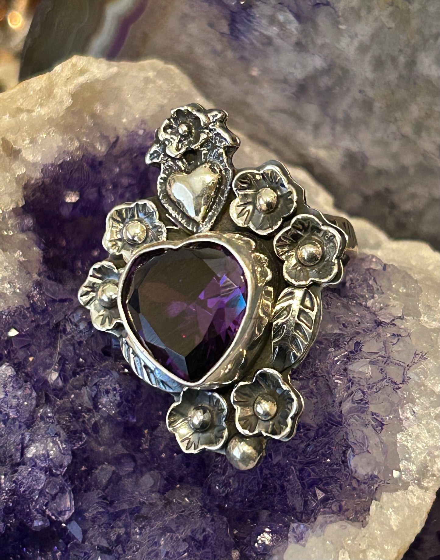 Sterling Silver Modern Taxco Mexico Purple Zircon Heart & Flowers Adjustable Ring