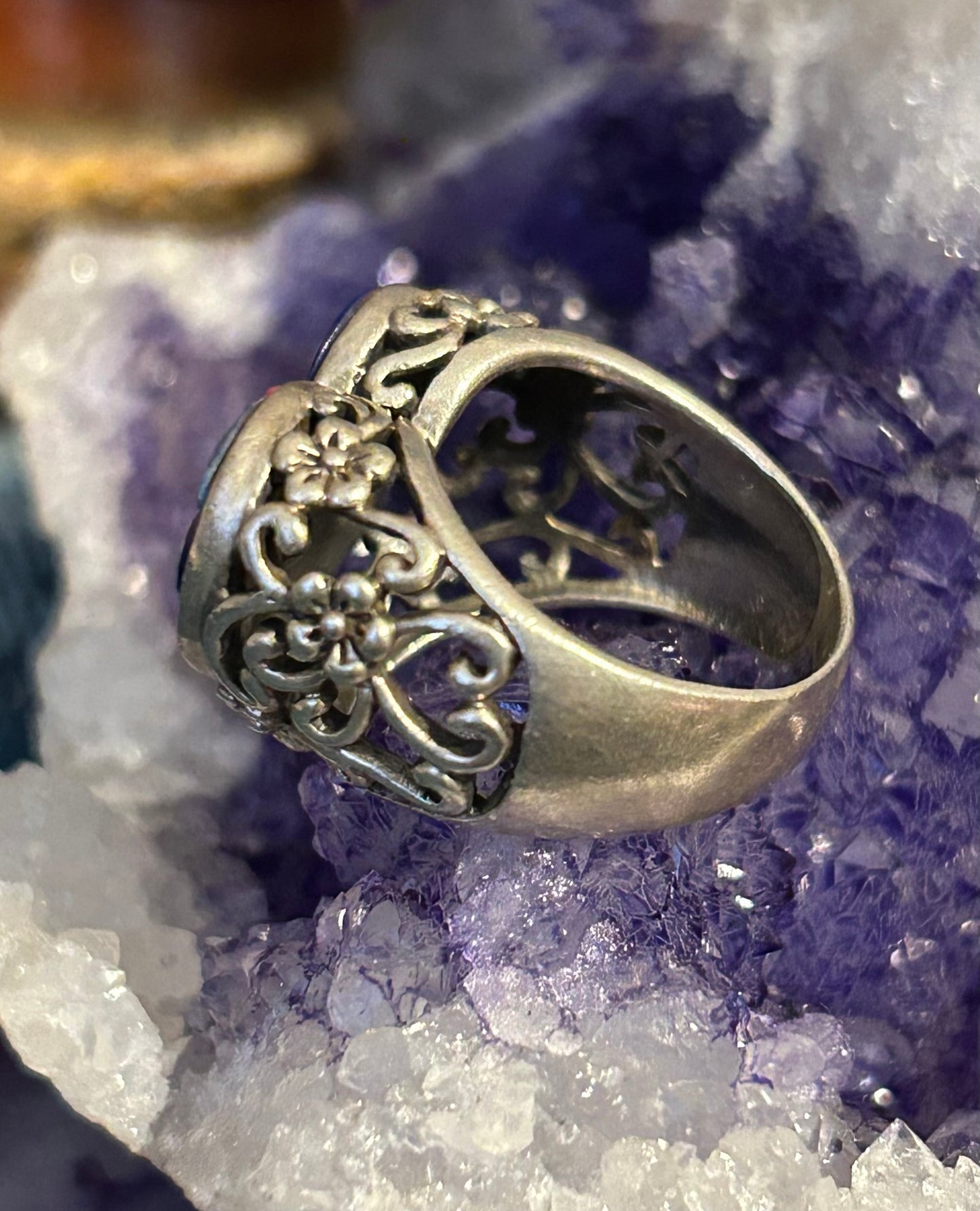 Vintage Sterling Silver Multi Stone Heart Ring w/ Flower Detailing • Size 6
