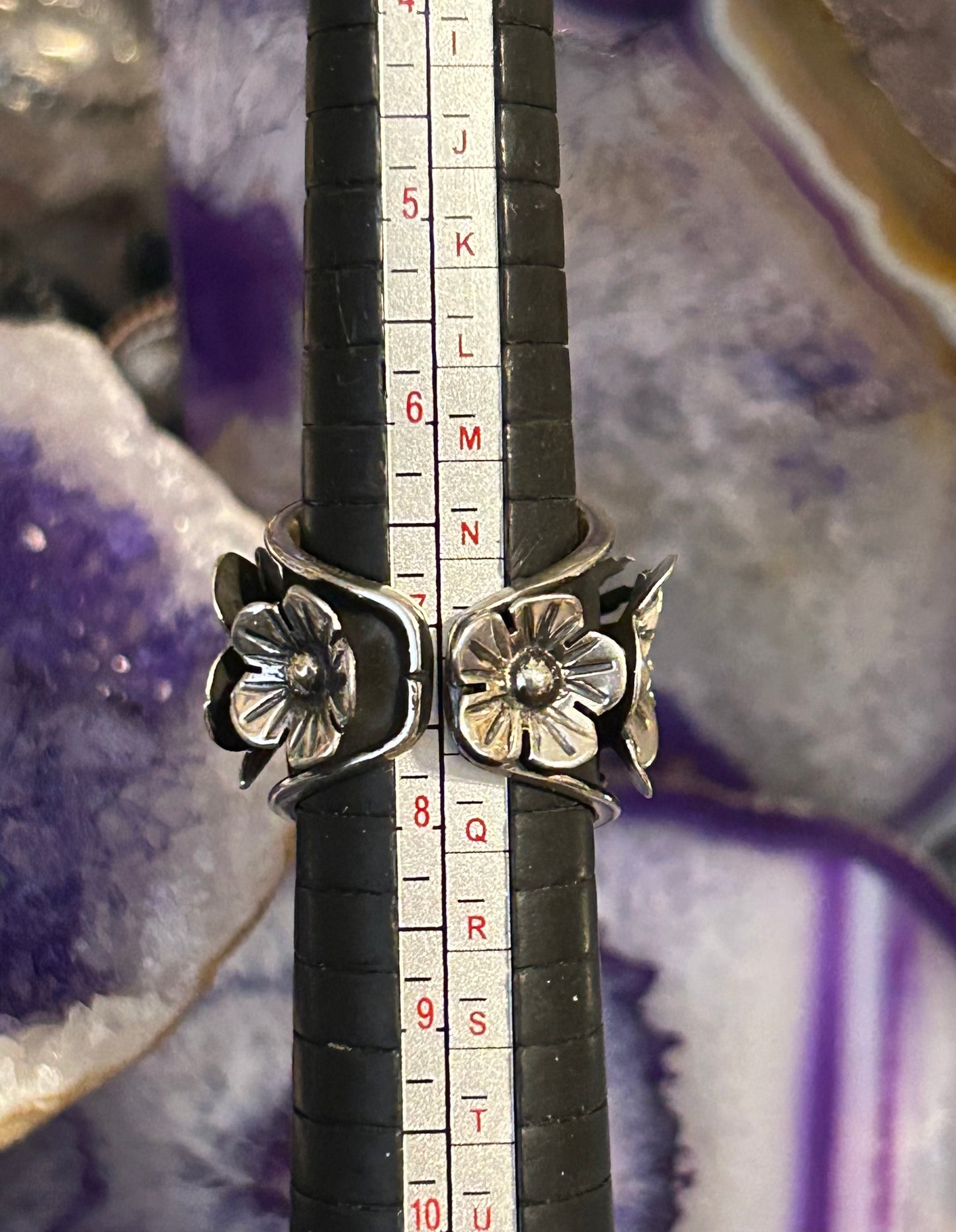 Taxco Mexico Sterling Silver Sacred Heart & Flowers Statement Ring Size 7-9