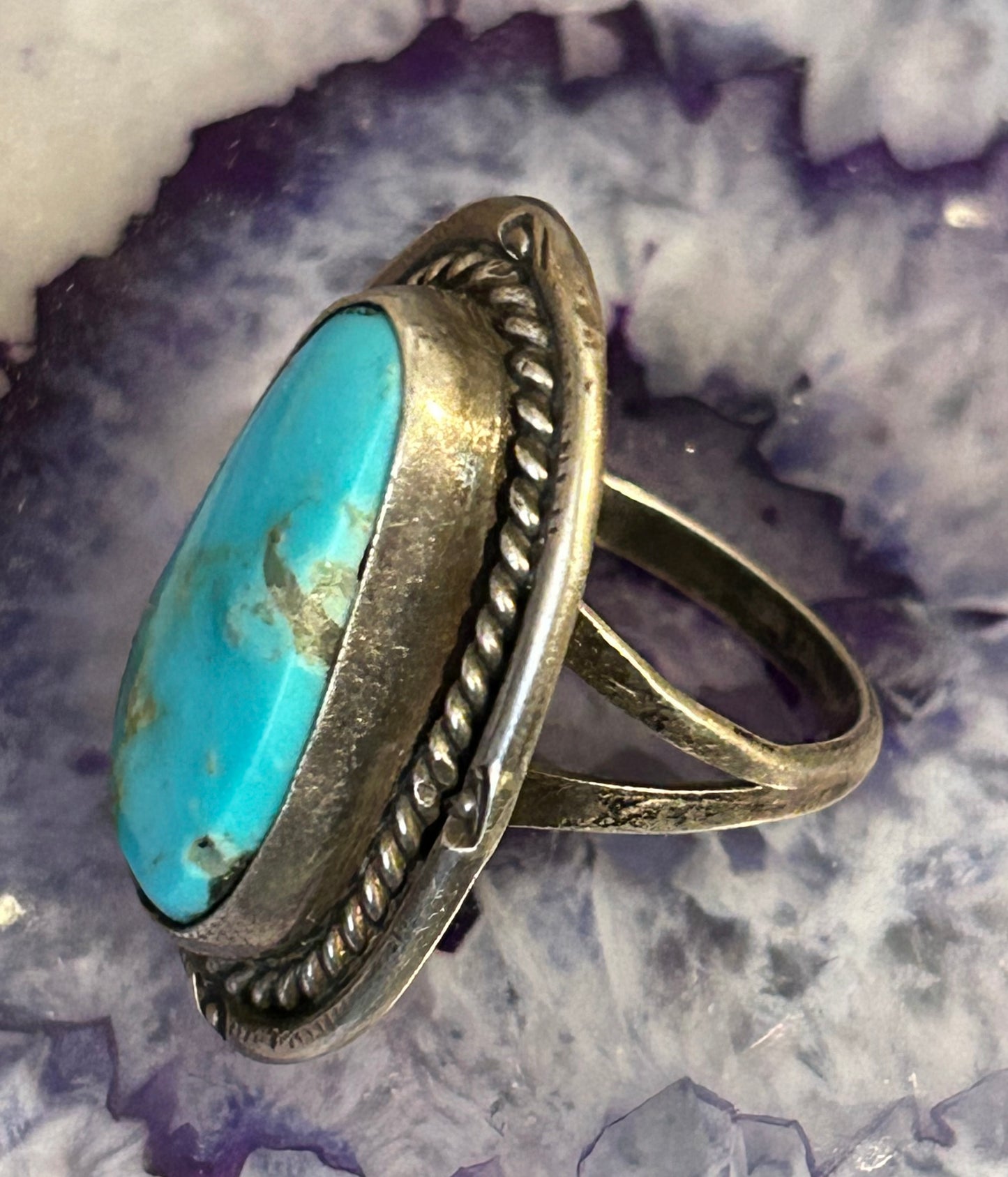 Sterling Silver Vintage Native American Turquoise Ring • Size 7