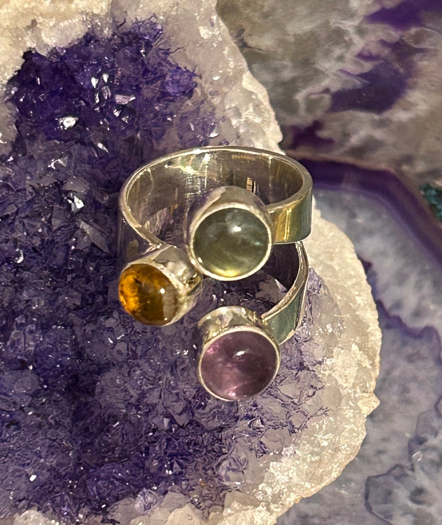 Sterling Silver Made In Taxco Mexico Bypass Ring w/ Amber, Amethyst, and labradorite stones • Size 7-8
