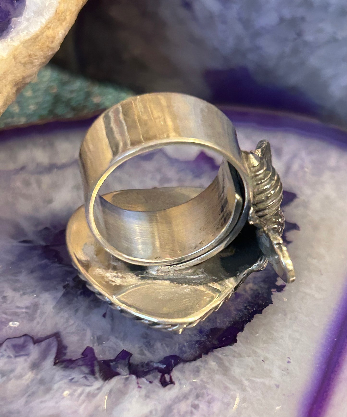 Sterling Silver Modern Taxco Mexico Chunky Chevron Amethyst Heart & Bee Ring