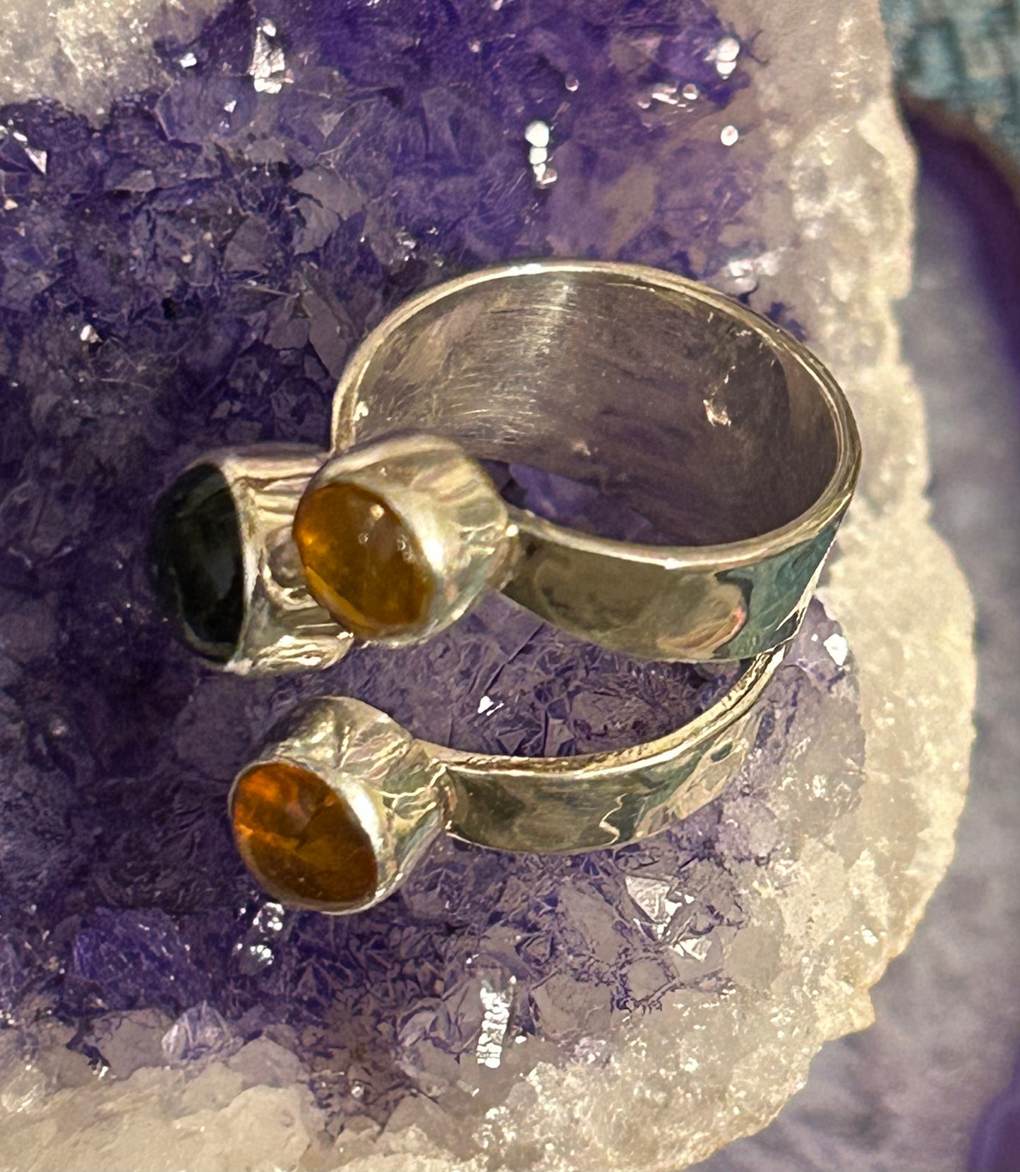 Sterling Silver Made In Taxco Mexico Bypass Ring With Onyx And Amber Size 7-8
