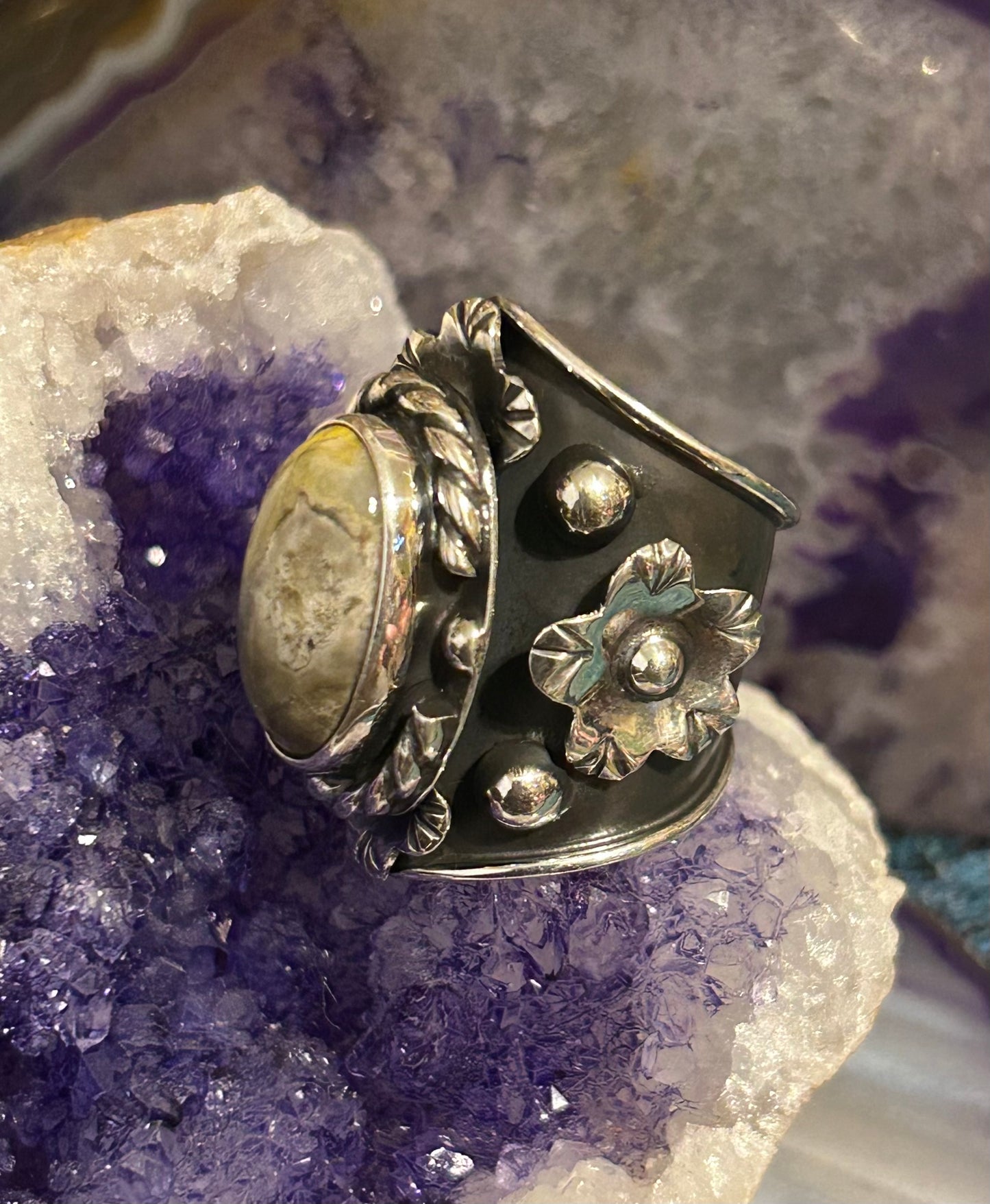 Sterling Silver Taxco Mexico Large Bumblebee Jasper & Flower Wide Ring 6.5-8.5
