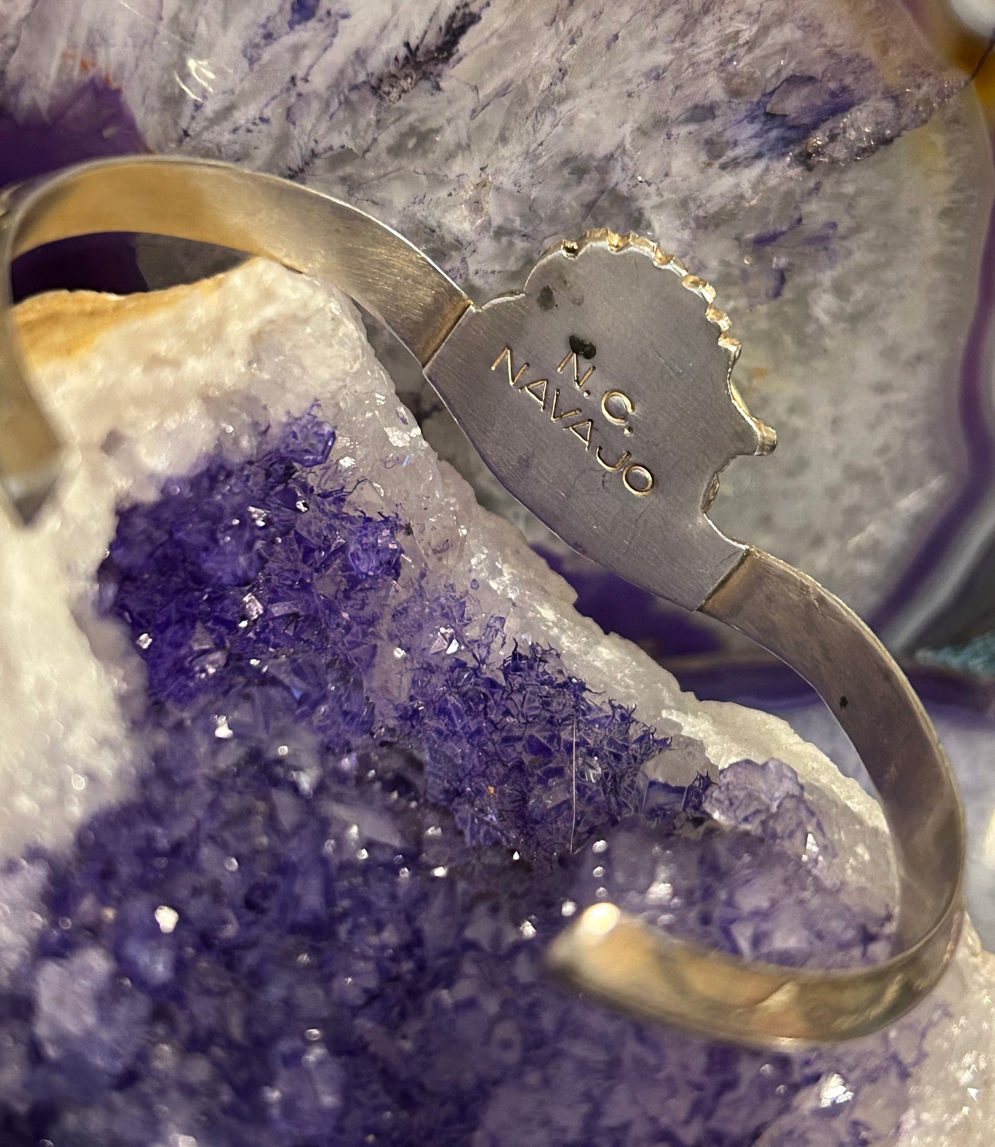 Sterling Silver NC NAVAJO Signed Turquoise Stamp Work Carinated Cuff Bracelet