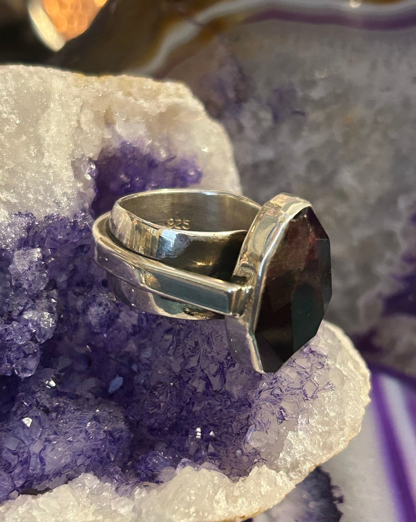 Sterling Silver Lilly Barrack Chunky Modernist Garnet Ring Size 9