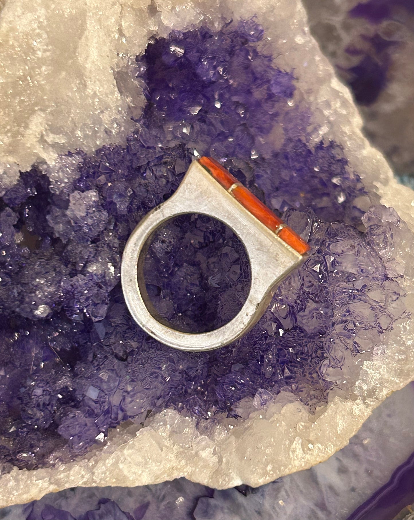 Sterling Silver Spiny Oyster Inlay Signet Shaped Native American Ring Size 4.25