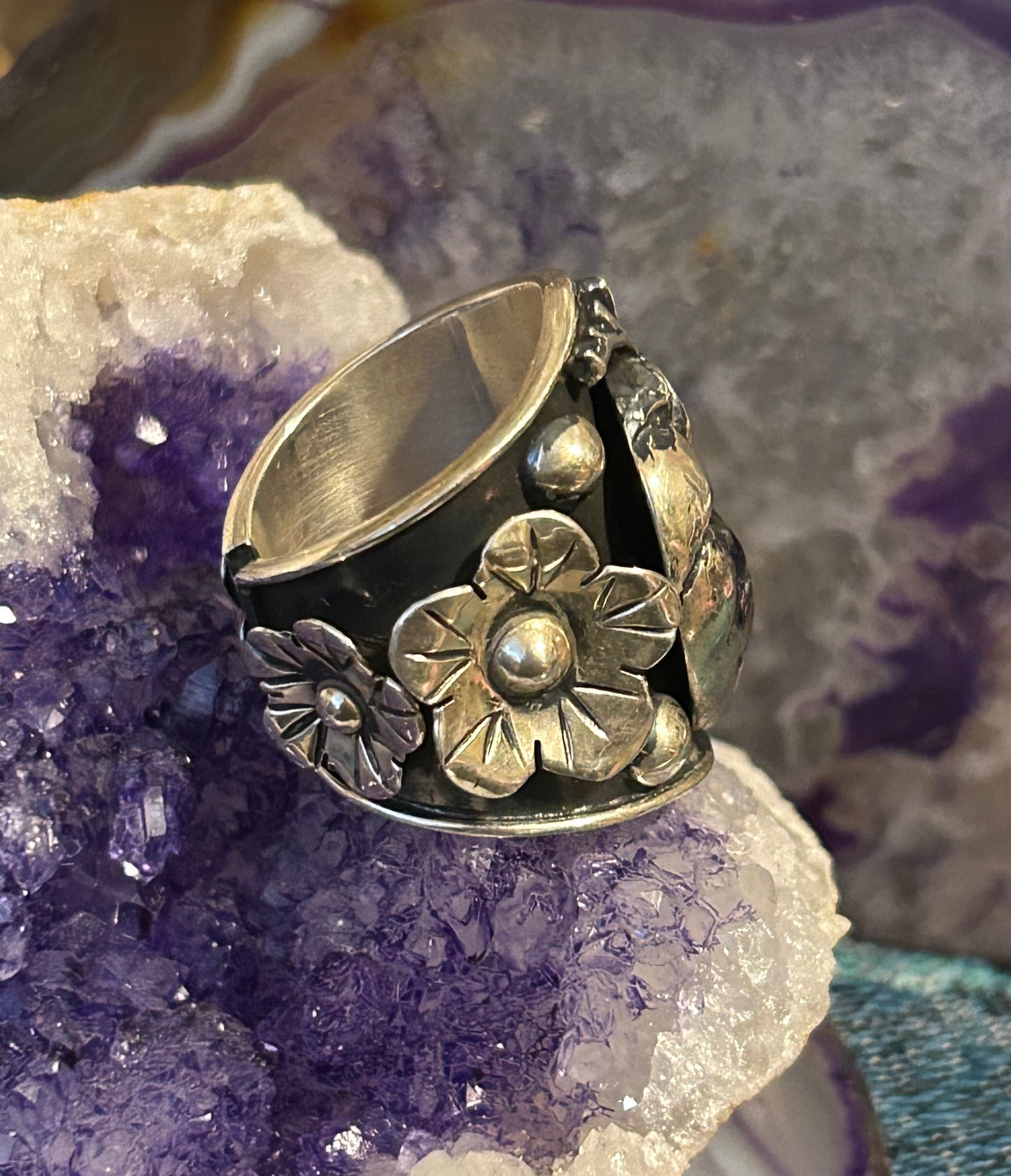 Sterling Silver Taxco Mexican Anatomical Heart & Flower Ring Size 6.5-8