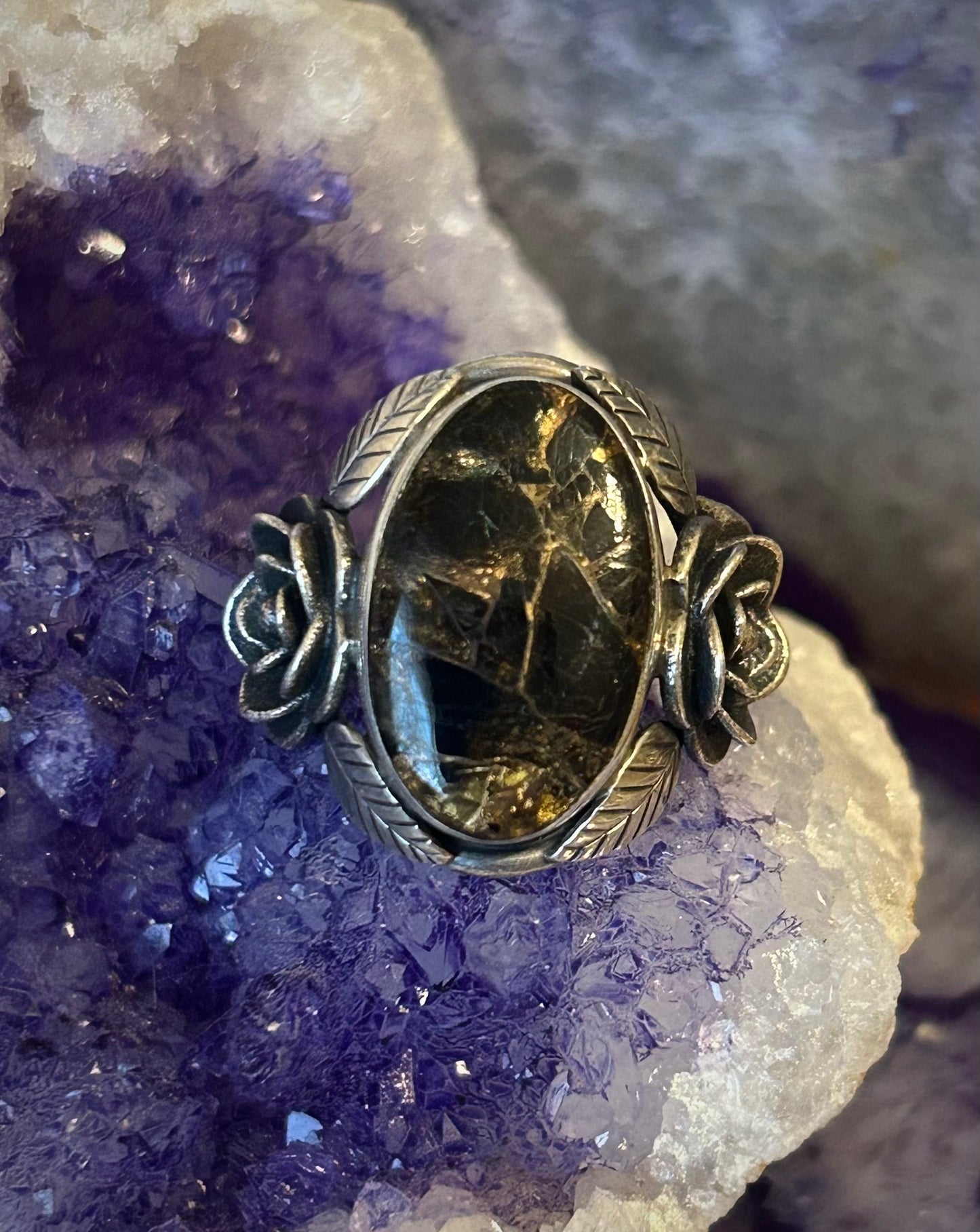 Sterling Silver White Buffalo & Roses Ring Size 8.5